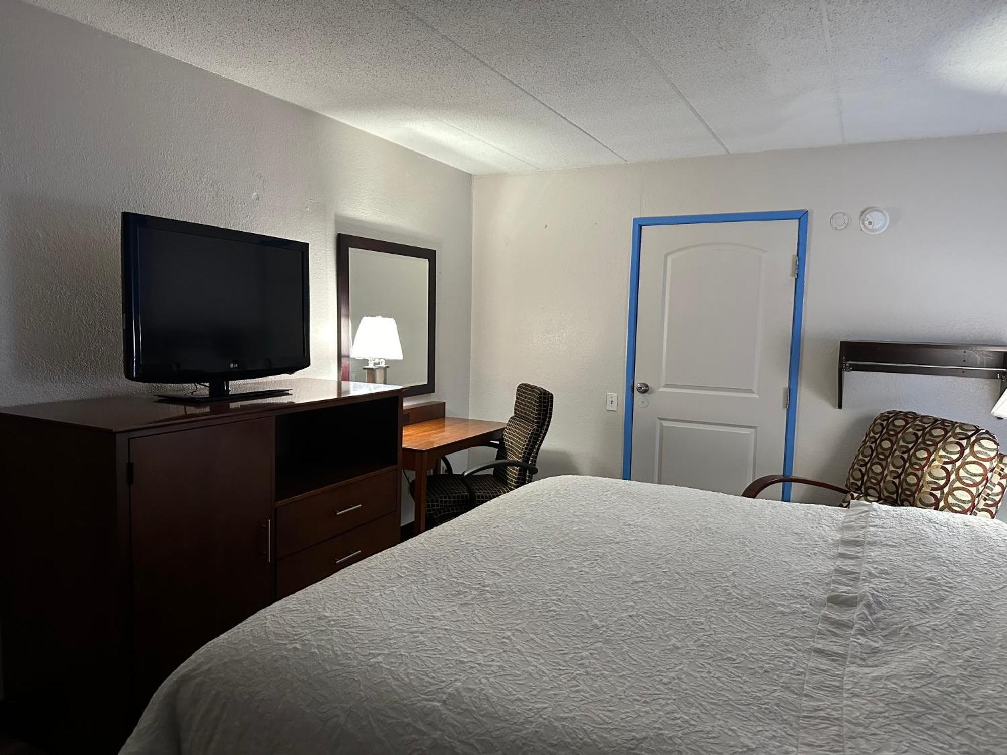 American Inn & Suites Bishop Airport Flint Dış mekan fotoğraf